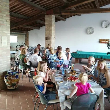 Podere Schioppello Casale Con Privati *